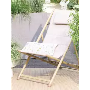 NATÜRLICH SCHÖN! GRÄSER FÜR EIN STILVOLLES GARTENAMBIENTE. 